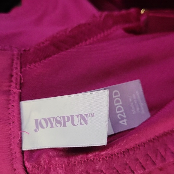 Bundle Cacique Black, Pink, and Red Bra Set - Picture 9 of 12